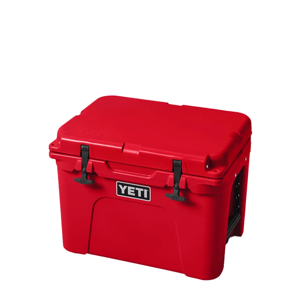 YETI Tundra 35 qt Cooler